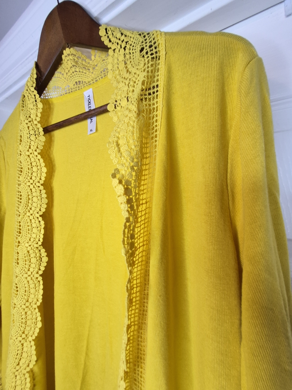 Tickled Teal Bright Yellow Crochet-Trim Open Cardigan Xl - Picture 3 of 8